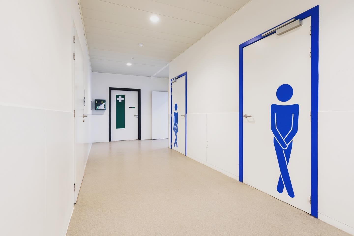 Sport Vlaanderen Brasschaat gang toiletten