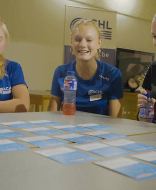 Kaartspel als onderdeel van de campagne Geef tieners een stem. Doel van het spel is om jongeren meer te betrekken bij de clubwerking. Ons gedacht is opvolger van Keep youngsters involved.