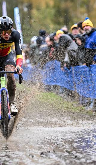 Belgian Thibau Nys of Baloise Trek Lions and pictured in action during the men elite race of the 'Flandriencross' cyclocross cycling event, stage 3/8 in the 'X20 Badkamers Trofee' competition, Sunday 16 November 2025 in Hamme. BELGA PHOTO DAVID PINTENS
