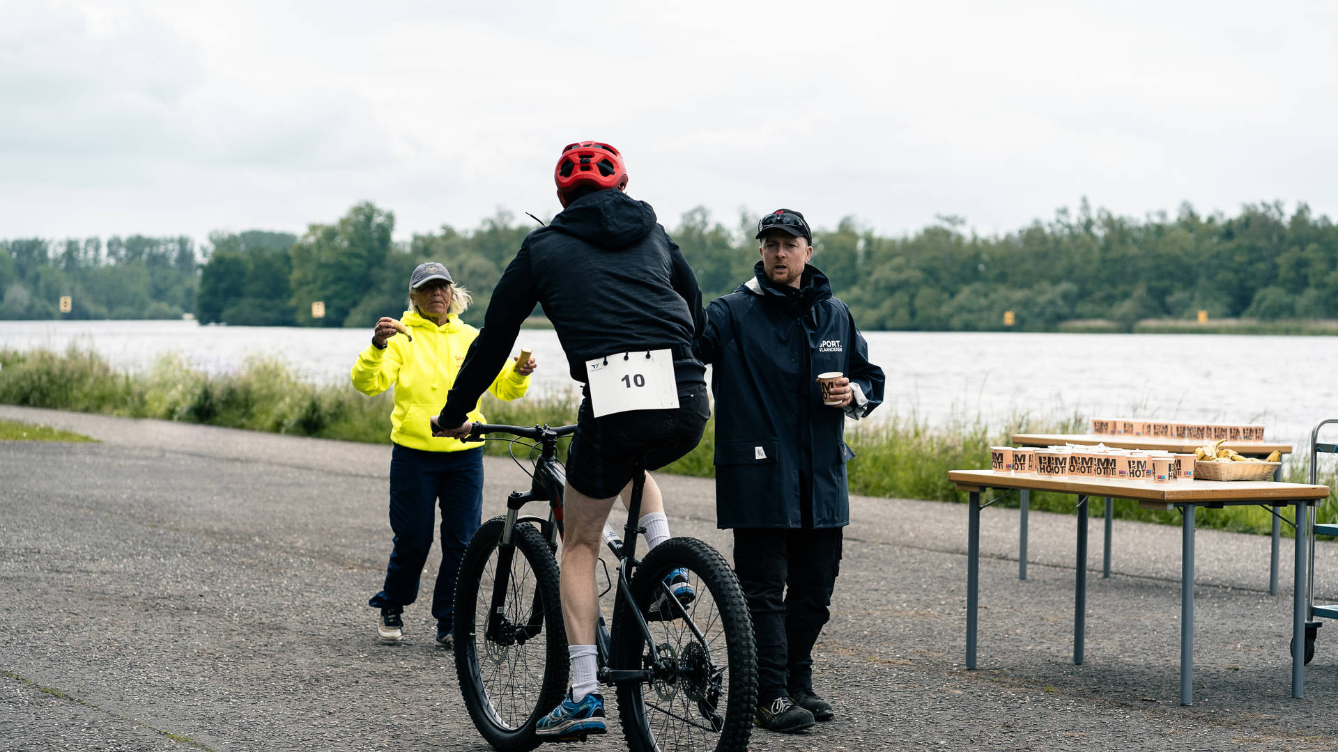 In Willebroek kan je als teambuilding een bedrijfstriatlon organiseren.