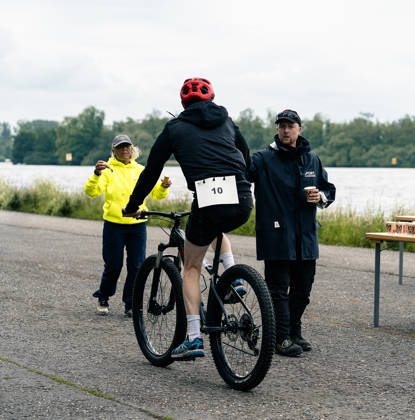 In Willebroek kan je als teambuilding een bedrijfstriatlon organiseren.