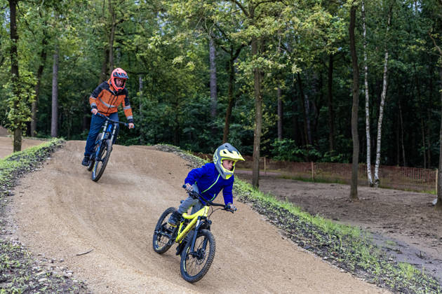 Sfeerbeelden openingsevent Genk - dirt