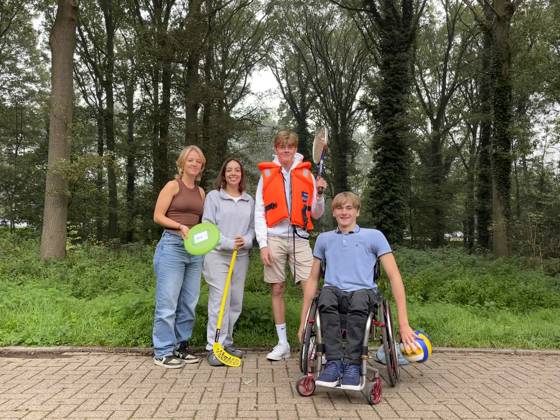 Geef tieners een stem