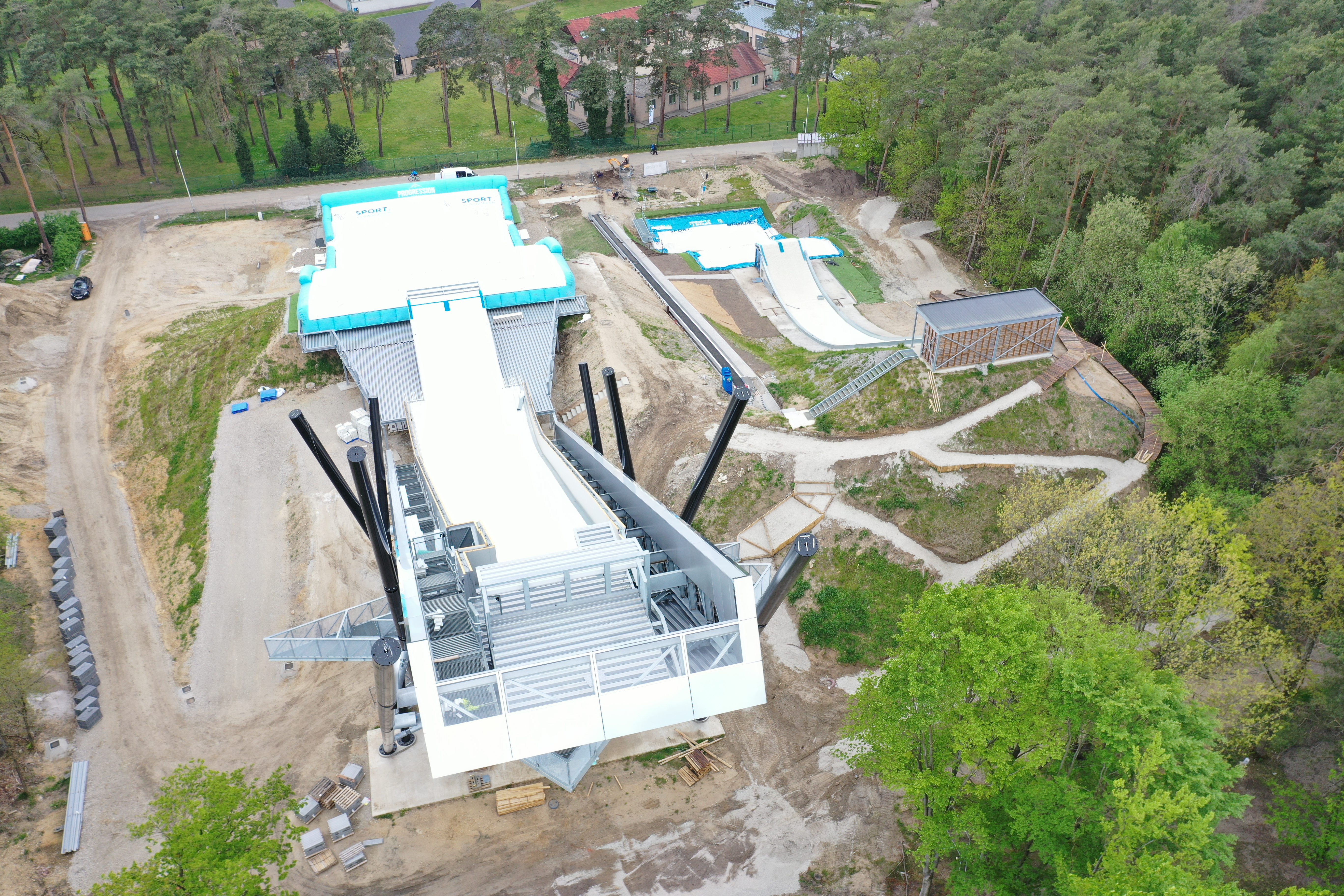 Hierop zien jullie onze mooie dryslope en tubing baan te Genk