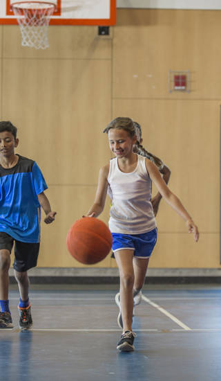 Sportsnack inspiratiefiche sportende kinderen