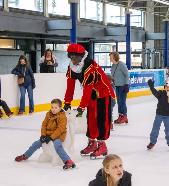Sfeerbeelden schaatpieten Hasselt