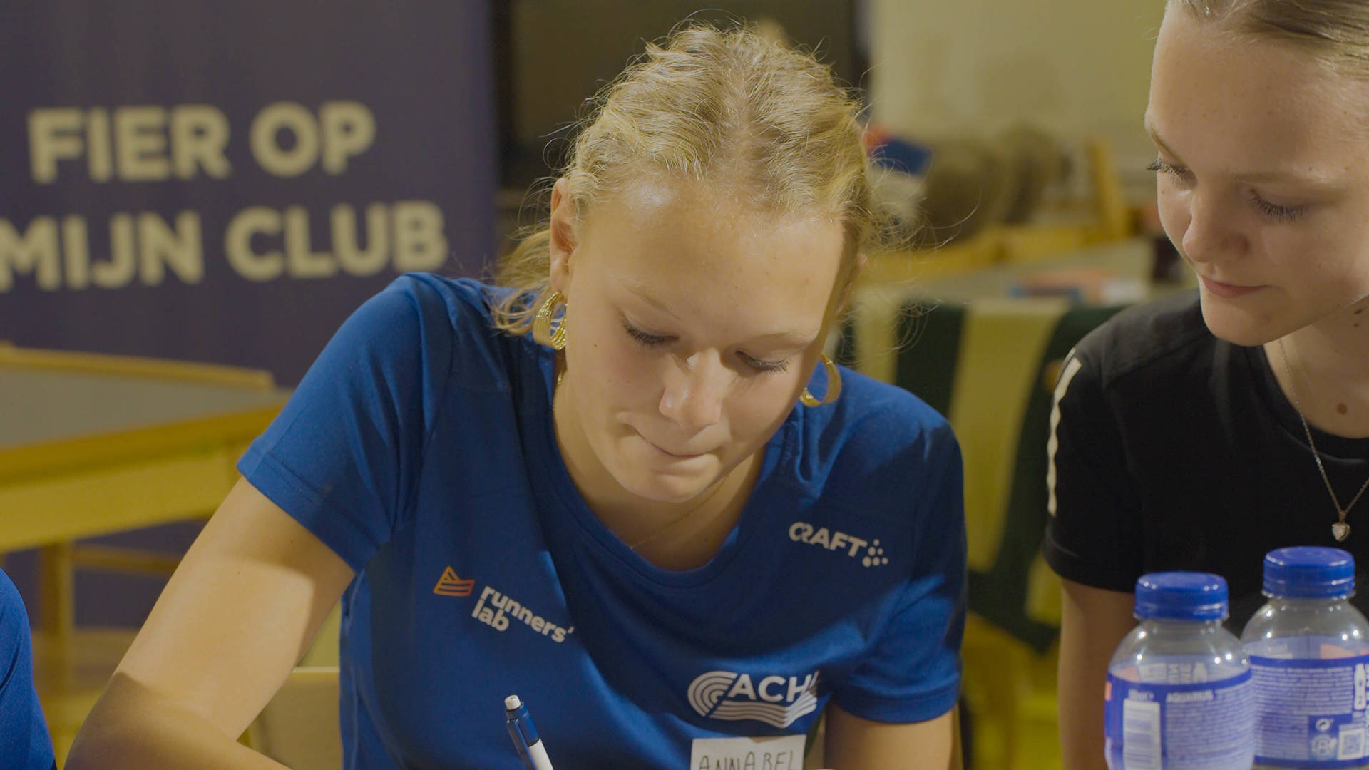 Kaartspel als onderdeel van de campagne Geef tieners een stem. Doel van het spel is om jongeren meer te betrekken bij de clubwerking. Ons gedacht is opvolger van Keep youngsters involved.