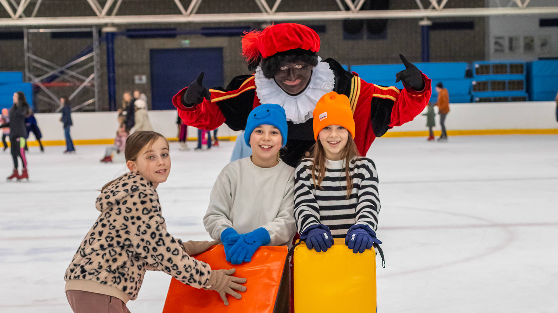 Sfeerbeelden schaatpieten Hasselt