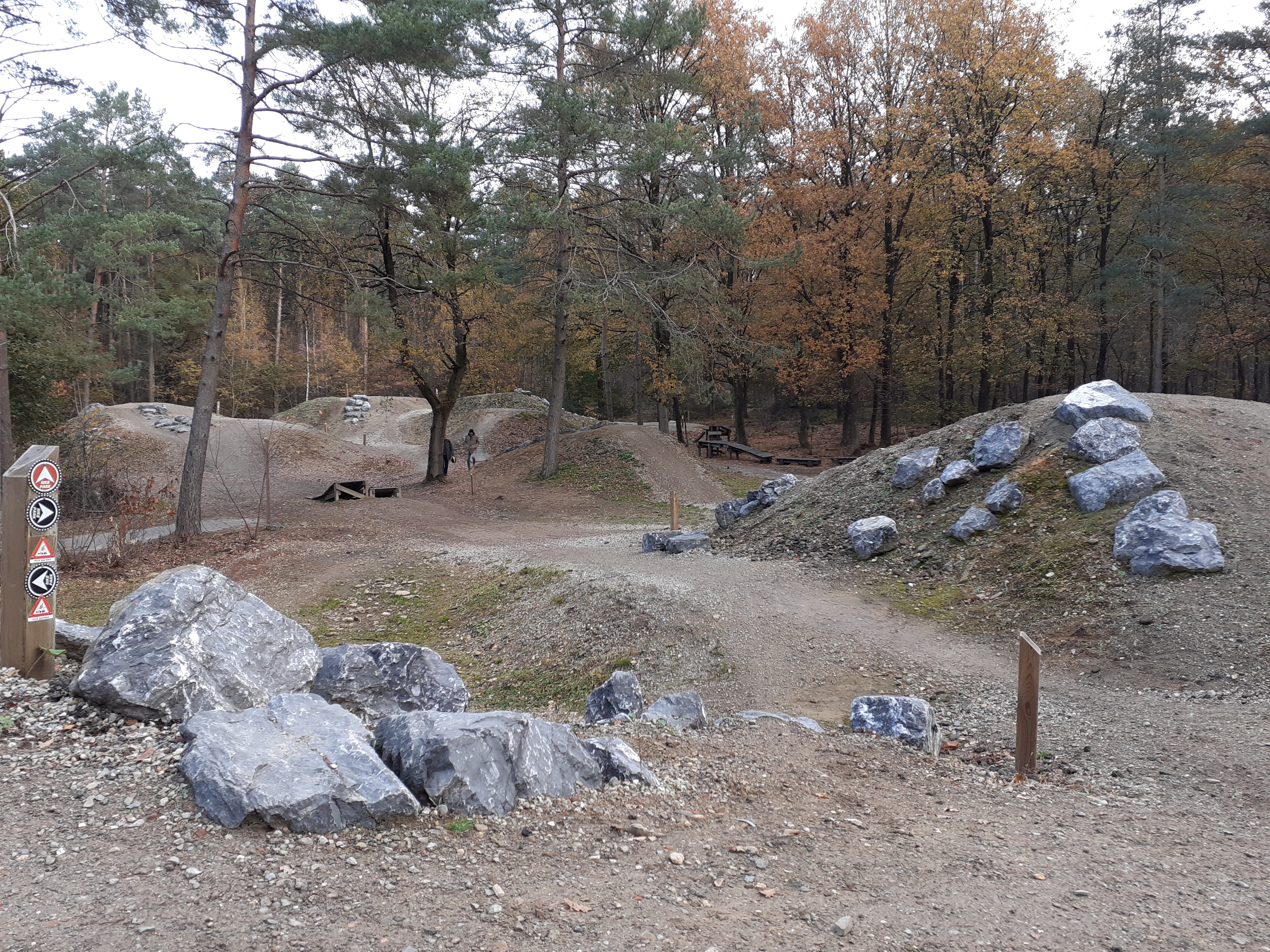 Hier zie je enkele foto's van ons prachtige bikepark te Genk.